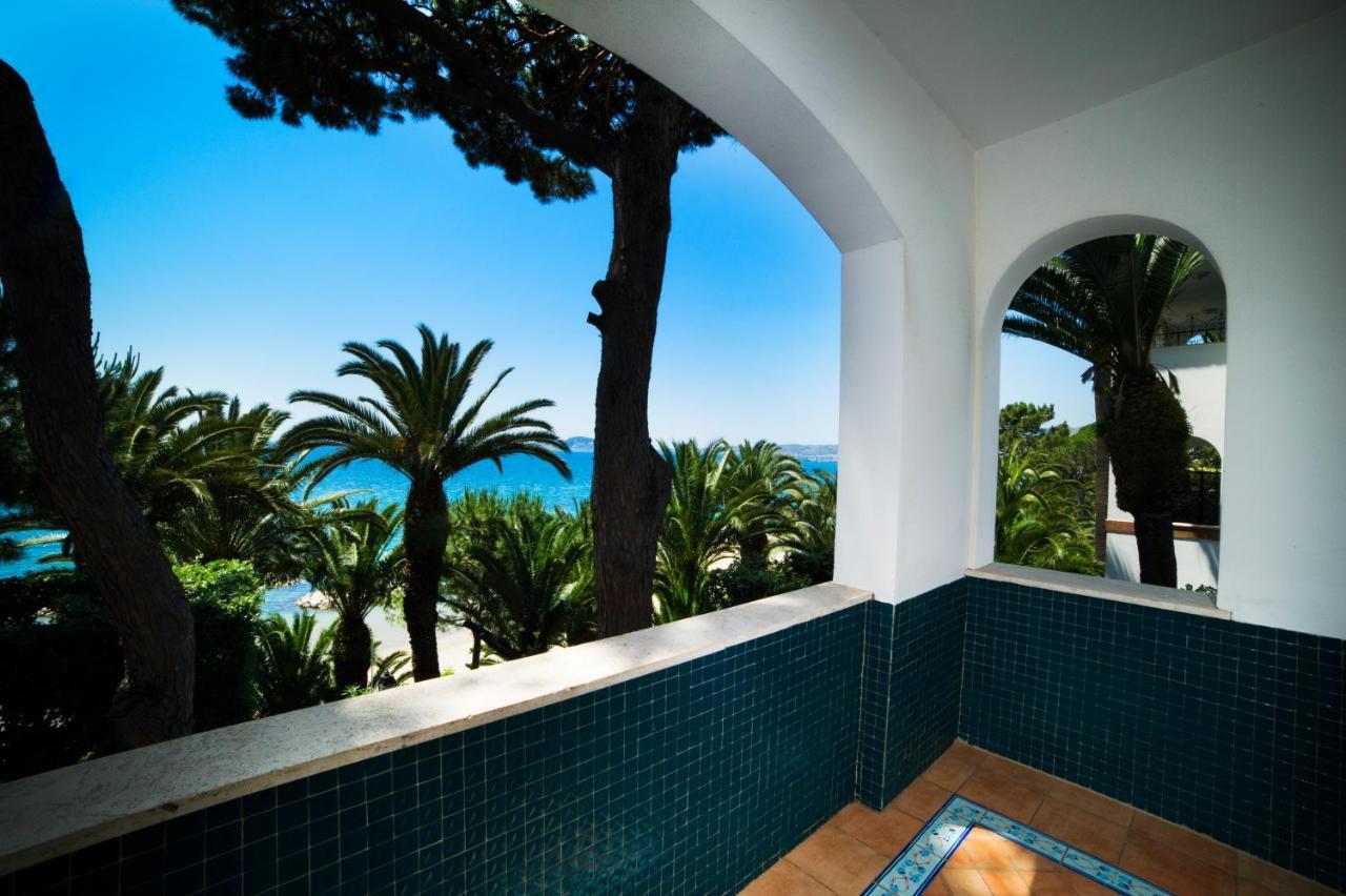 Grande Albergo Miramare Formia Bagian luar foto