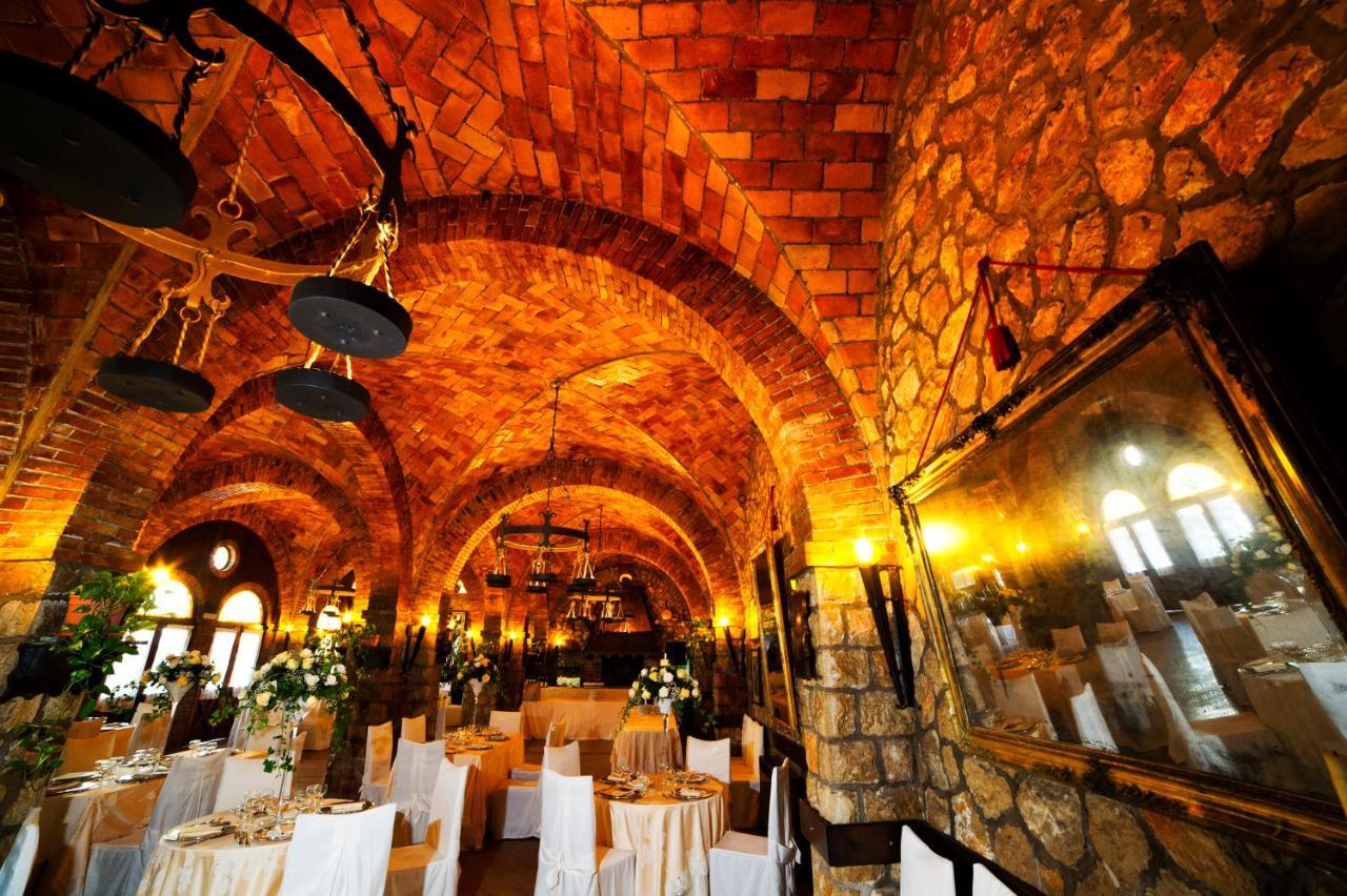 Grande Albergo Miramare Formia Bagian luar foto