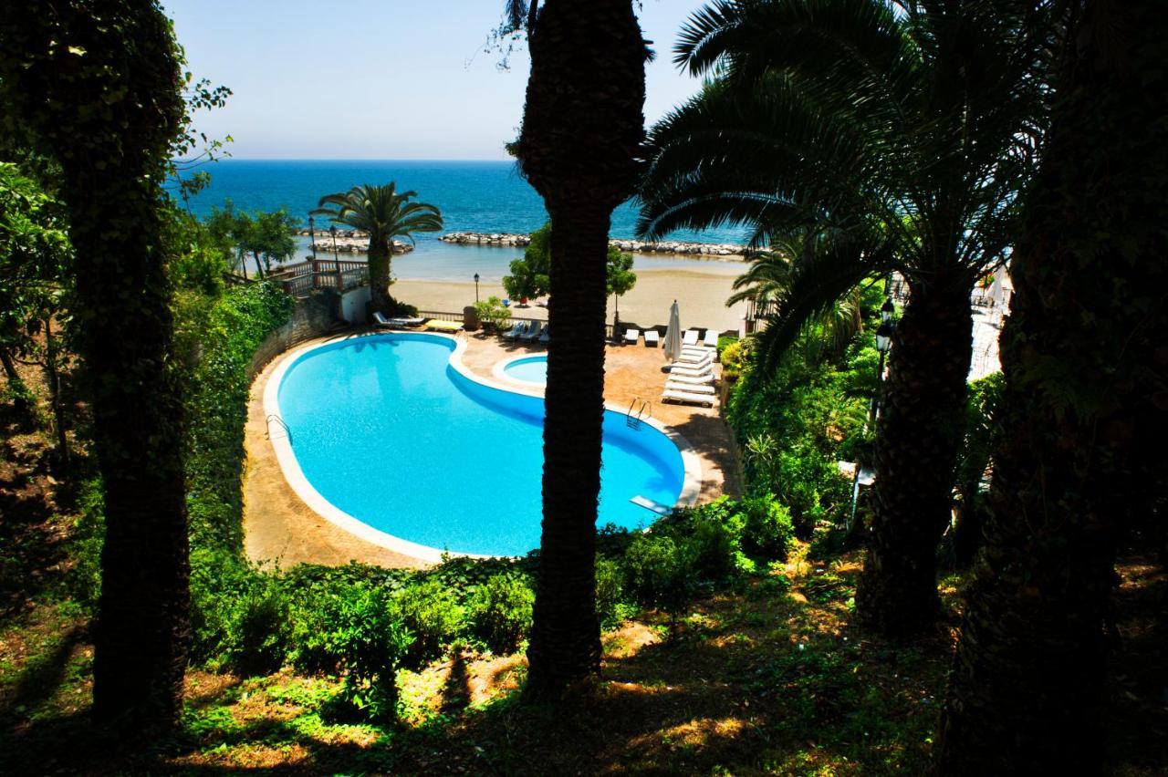 Grande Albergo Miramare Formia Bagian luar foto