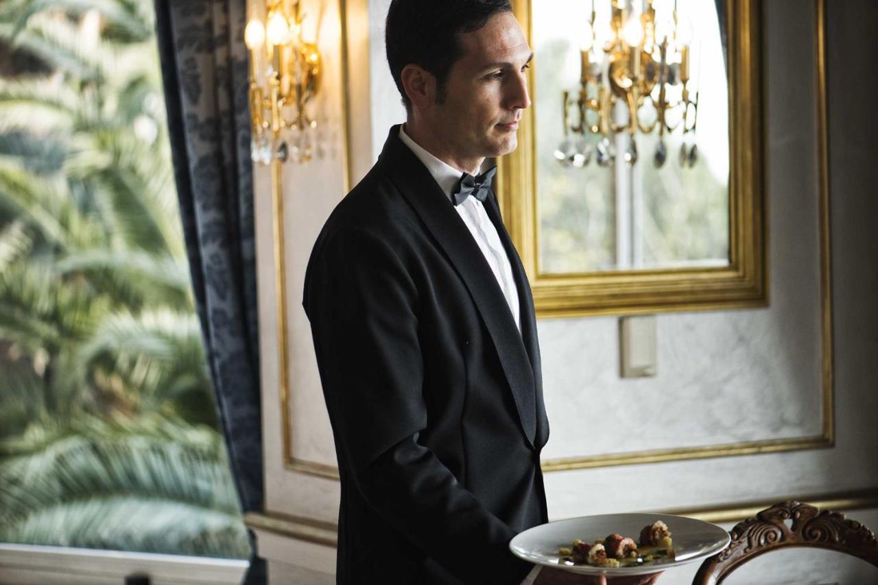 Grande Albergo Miramare Formia Bagian luar foto
